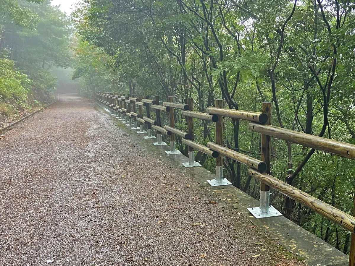 岐阜県岐阜市ながら川ふれあいの森 防護柵設置工事写真