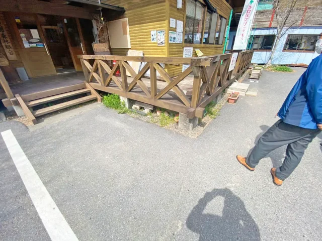 業務部-施工事例_建築工事_揖斐郡森林組合事務所デッキ改修工事05